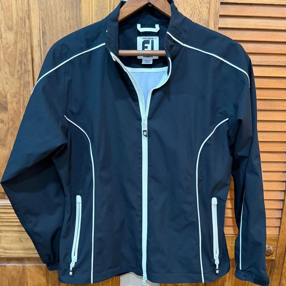 Dryjoys Women's Performance golf rain jacket, size M